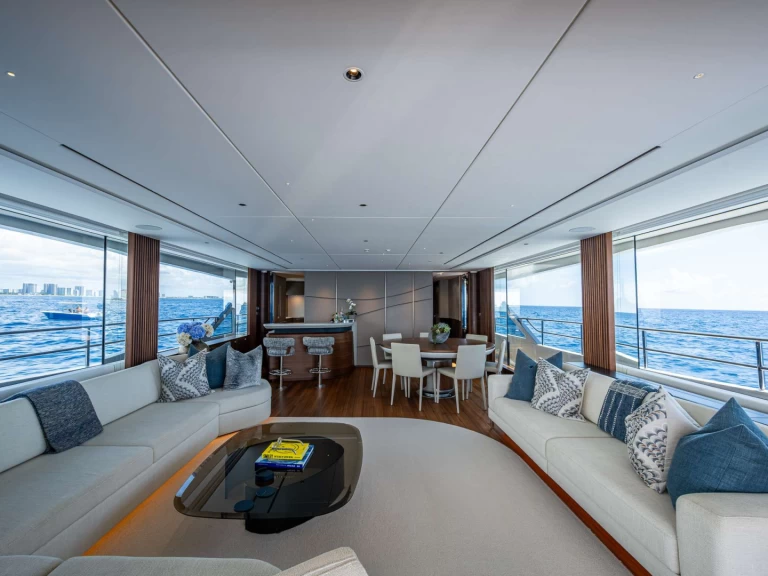 Hire Luxury Yacht with or without skipper Princess, UK Fort Lauderdale