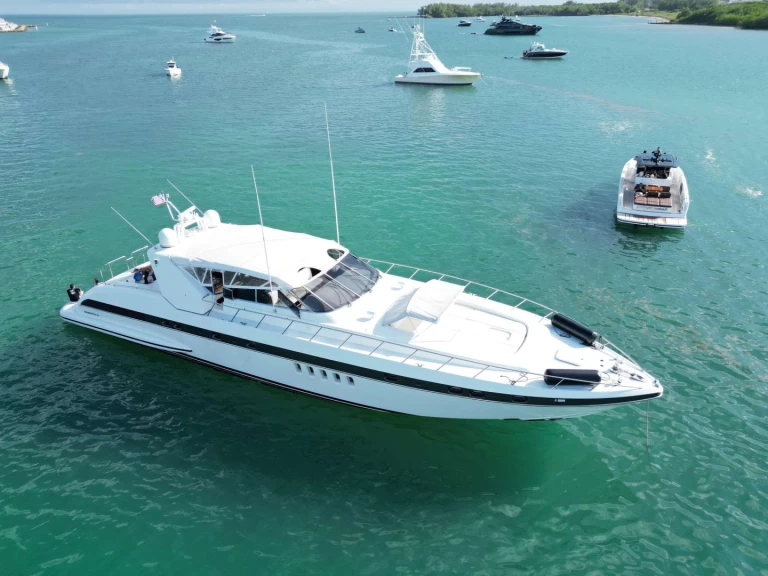Luxury Yacht hire in Miami Beach - Mangusta The Gorilla