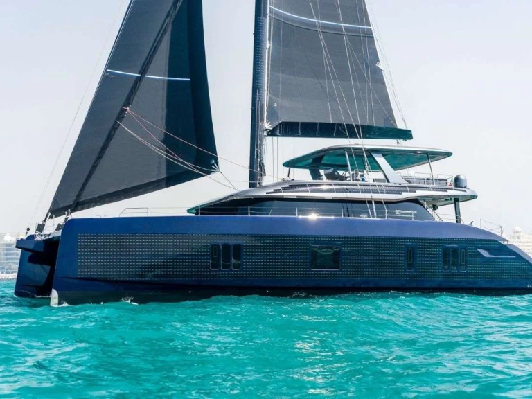 Hire Luxury Yacht with or without skipper Sunreef Mahé