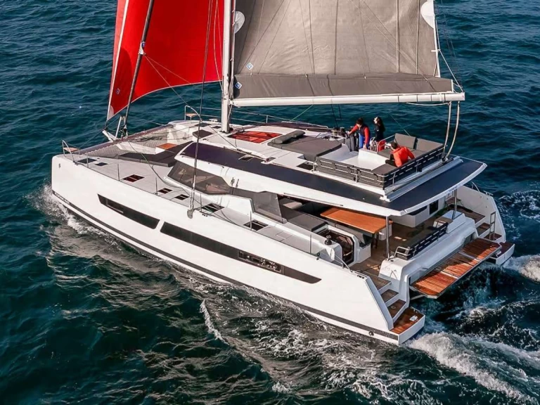 Hire Luxury Yacht Fountaine Pajot with a boat licence