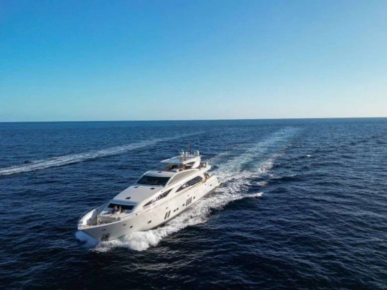 Luxury Yacht hire in Palma de Mallorca - Couach ARION