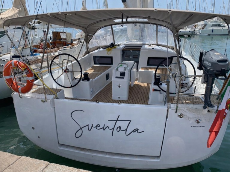 Yacht hire Nettuno cheap Sun Odyssey 490