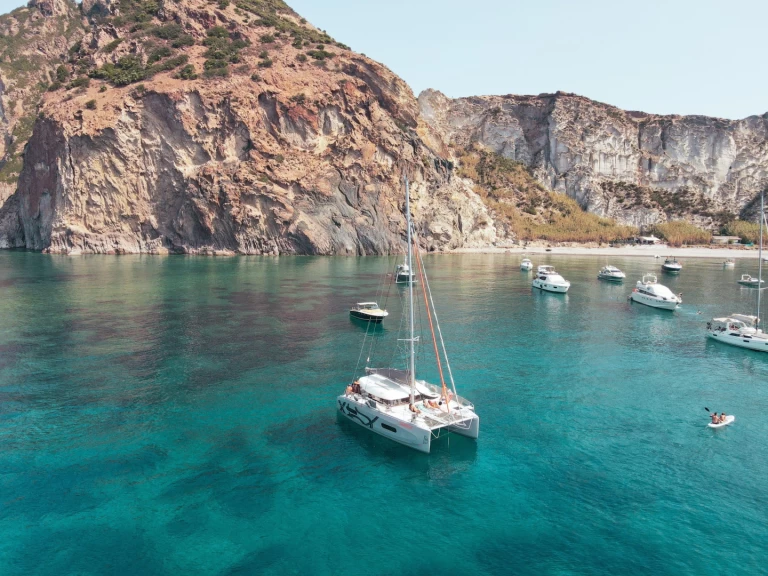 Hire Catamaran with or without skipper Excess Nettuno