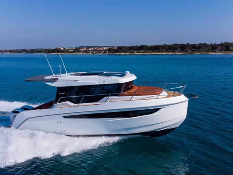Yacht hire Pula cheap Kavi 9
