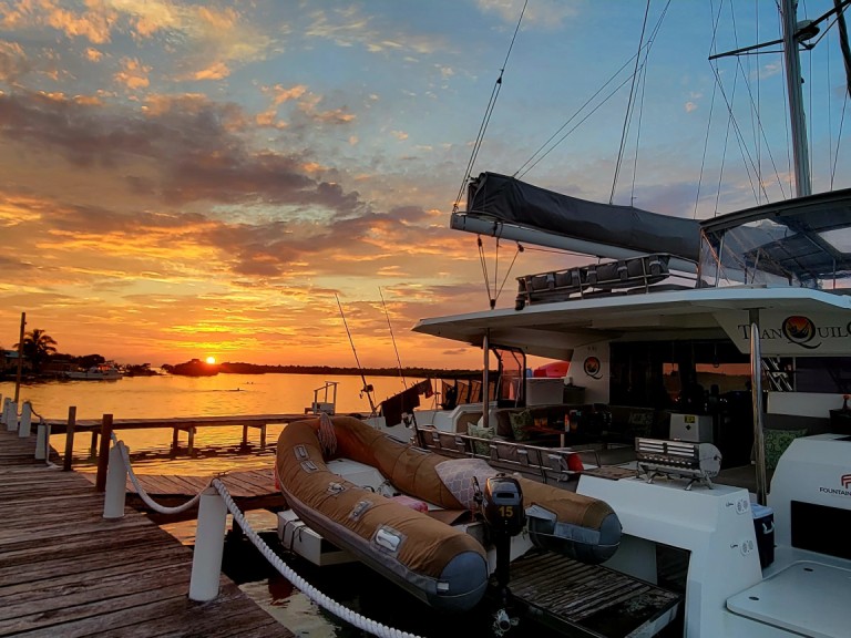 Catamaran hire in Belize City - Fountaine Pajot Saona 47