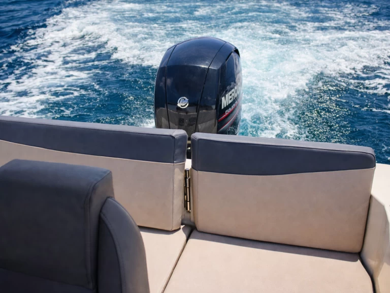 Hire a Quicksilver Activ 605 Sundeck Mandelieu-la-Napoule