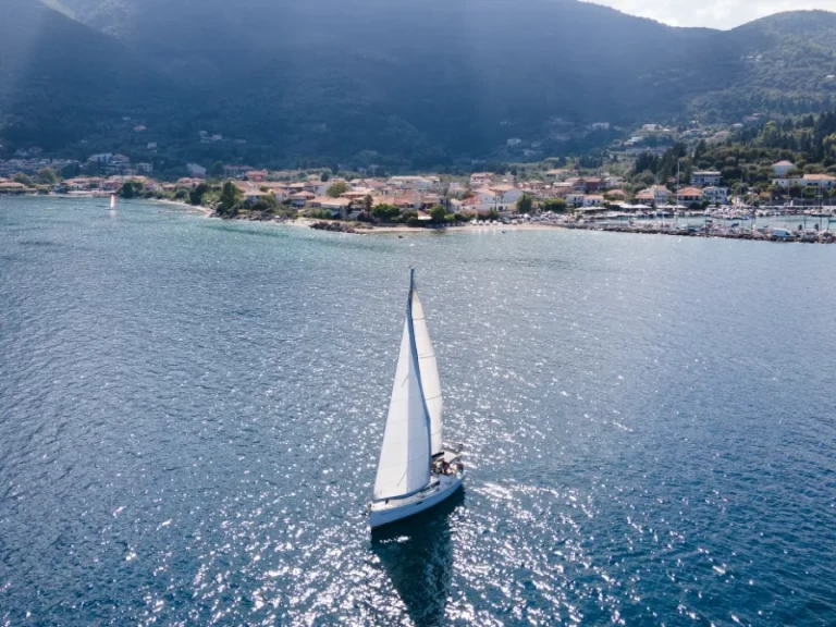 Sailboat hire in Nikiána - Jeanneau Sun Odyssey 36i