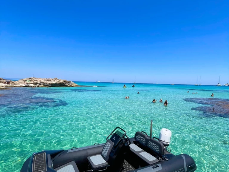 Catamaran to hire Porto Cervo at the best price