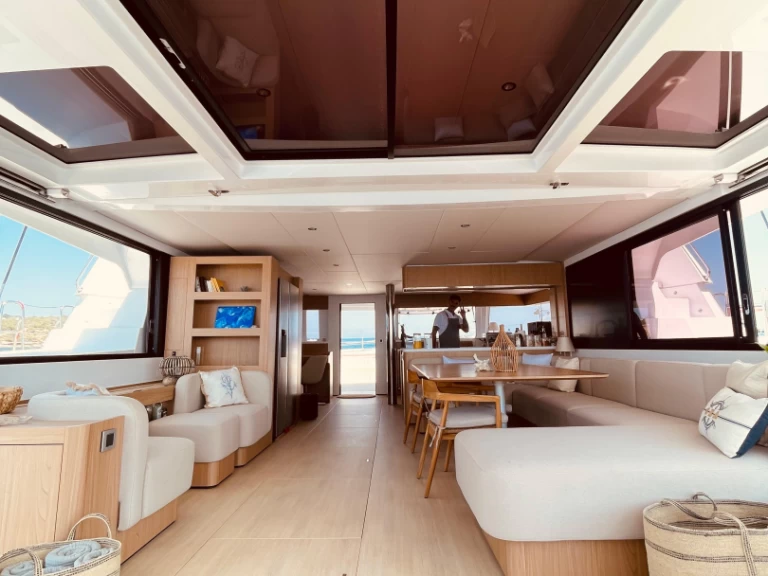 Catamaran hire in Porto Cervo - Bali Bali 5.8