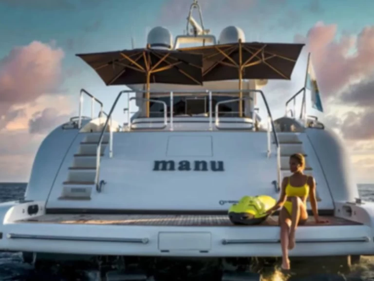 Luxury Yacht to hire Portofino at the best price