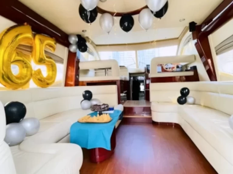 Hire a Majesty Yachts 50 Dubai Marina