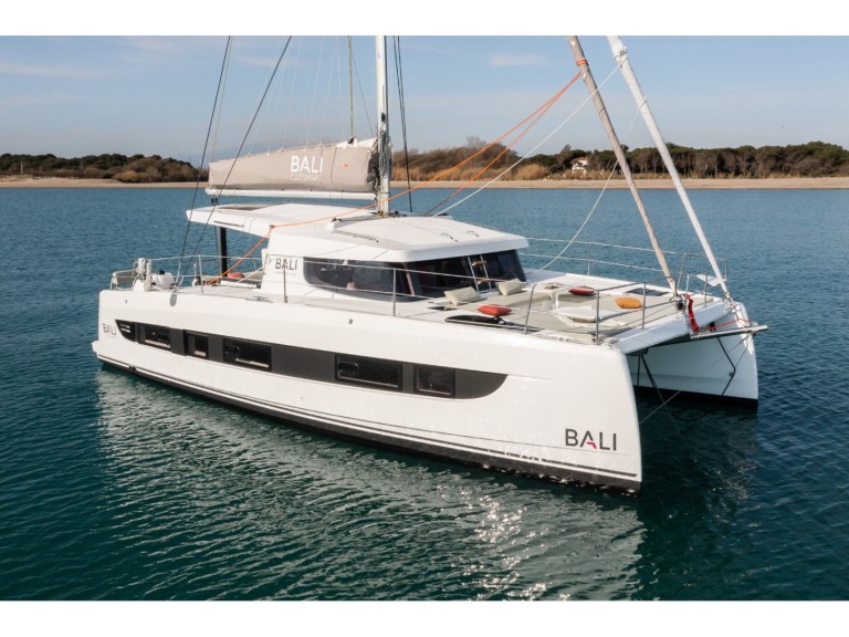 Charter a Bali Bali 4.0 NEW 2025 in Sant Antoni de Portmany on Samboat