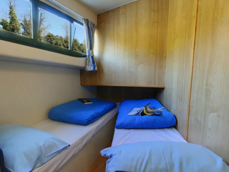 Le Boat Elegance charter bareboat or skippered in  Chertsey