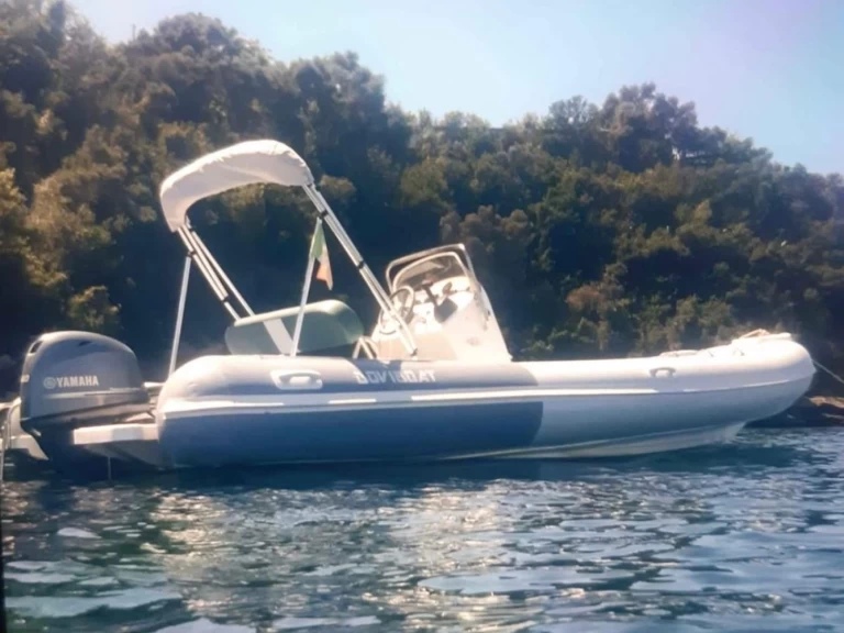 RIB hire in Vieste - Davidboat Davidboat 6,40