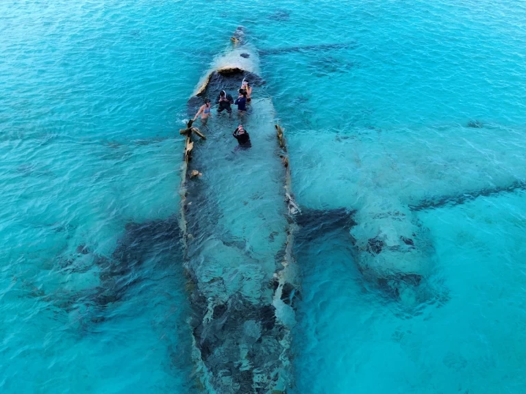 Hire a Fountaine Pajot Orana 44 Nassau