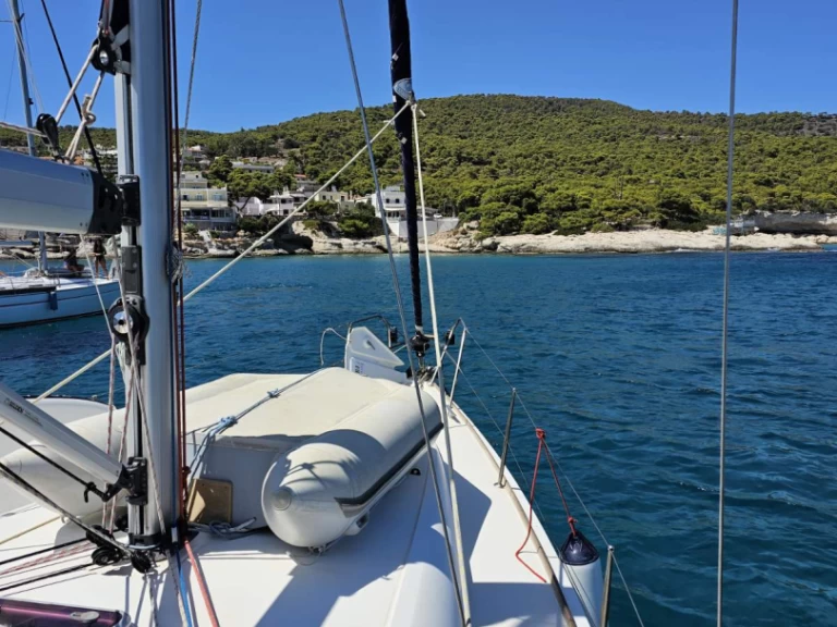 Yacht hire Kallithea cheap Sun Odyssey 42i