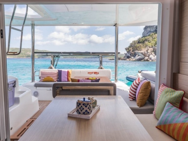 Lagoon Lagoon 38 - 4cab charter bareboat or skippered in  Cugnana Verde