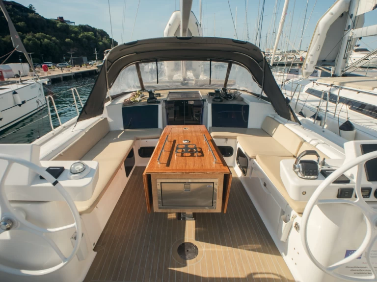 Hire Sailboat with or without skipper Dufour Olbia