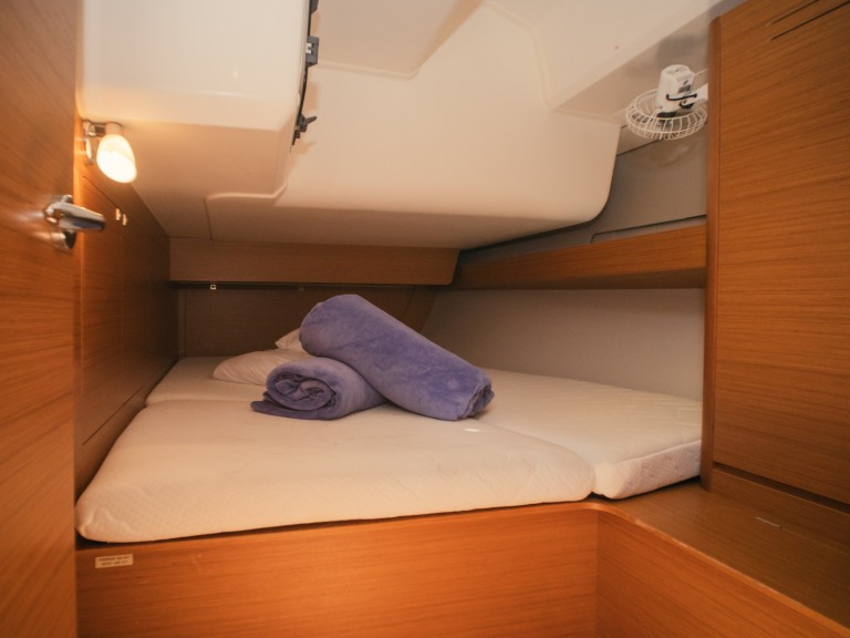 Hire Sailboat with or without skipper Dufour Olbia