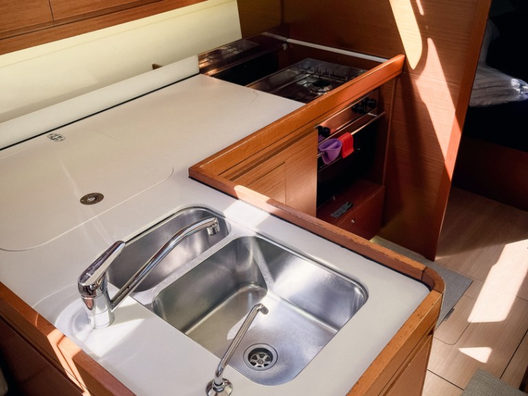 Hire Sailboat with or without skipper Dufour Olbia