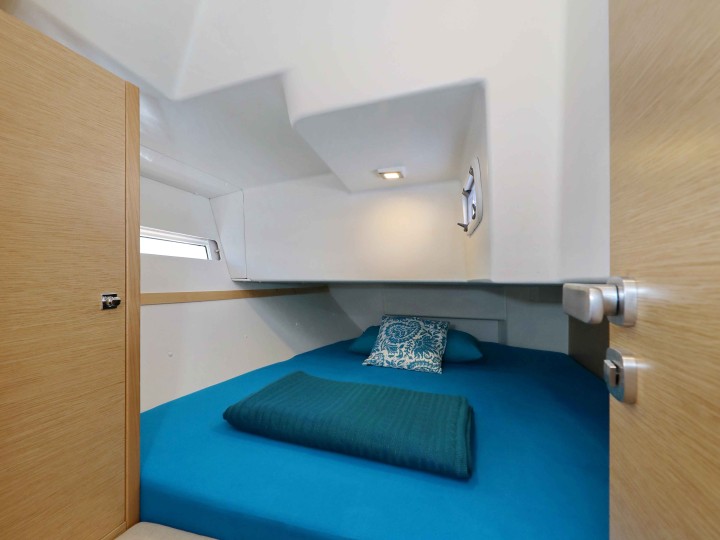 Yacht hire Castiglioncello cheap More 40