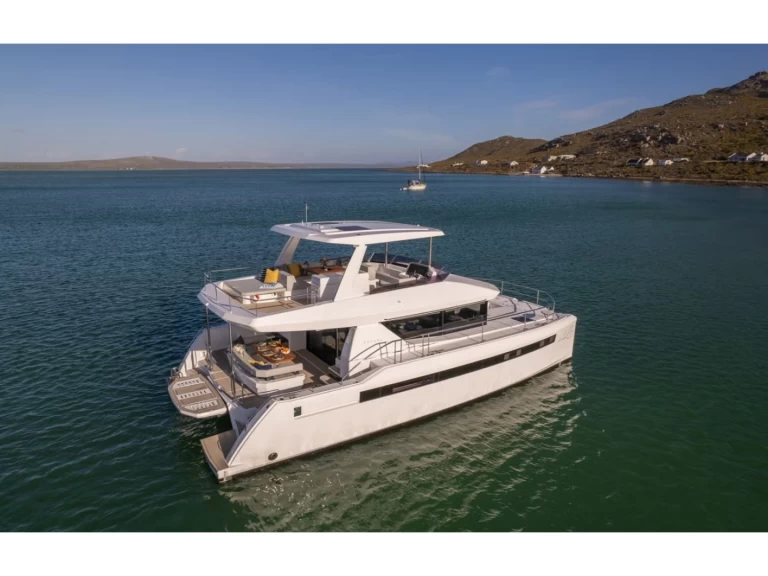 Yacht charter Cogolin - Leopard Leopard 46PC[G] on SamBoat