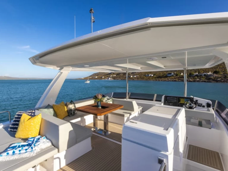 Motorboat hire in Cogolin - Leopard Leopard 46PC[G]