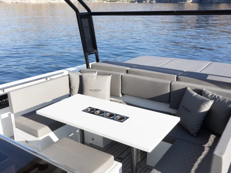 Yacht charter Porto Badino - De Antonio d36 on SamBoat