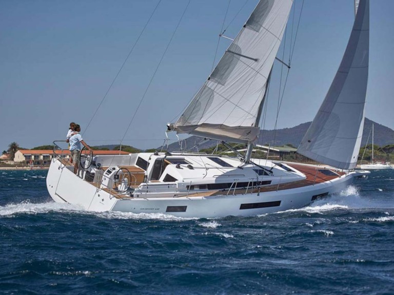Sailboat hire in Castellammare di Stabia - Jeanneau Sun Odyssey 440