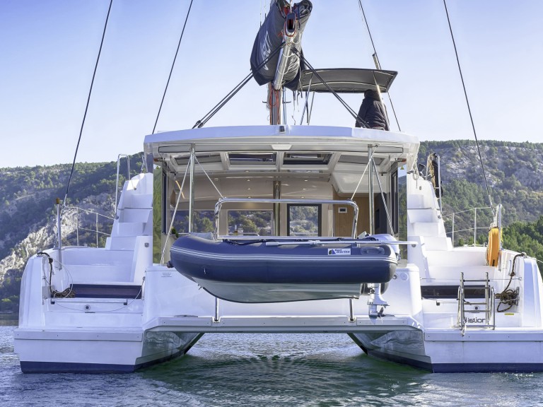 Hire Catamaran Bali with a boat licence