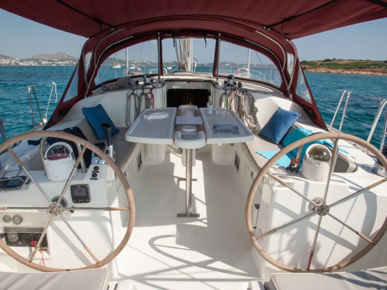 Hire Sailboat with or without skipper Bénéteau Kallithea