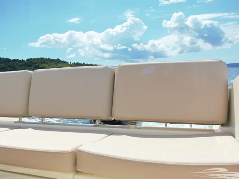 Motorboat hire in Trogir - Quicksilver Quicksilver 675 Activ Open