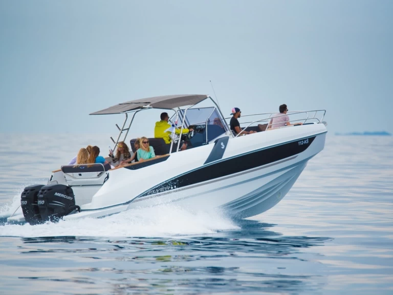 Yacht hire Trogir cheap Flyer 8.8 SPACEdeck