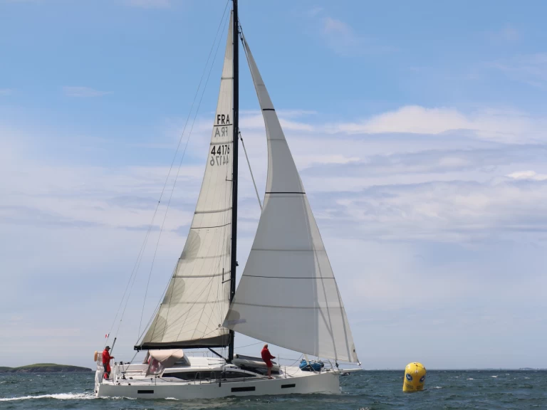 Hire Sailboat with or without skipper RM Arzon