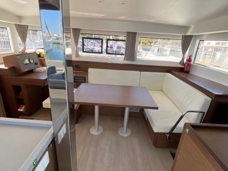 Hire Catamaran with or without skipper Lagoon Capo d'Orlando