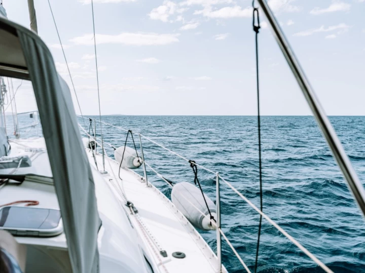 Sailboat hire in Kallithea - Bénéteau oceanis clipper 361