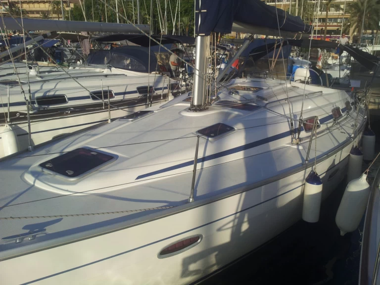 Sailboat hire in Palma de Mallorca - Bavaria Bavaria 40 Cruiser