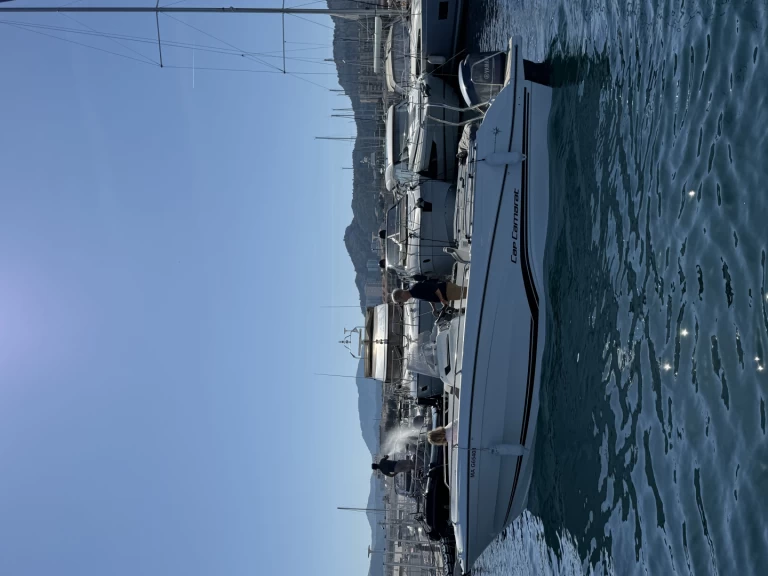 Hire Motorboat with or without skipper Jeanneau Marseille