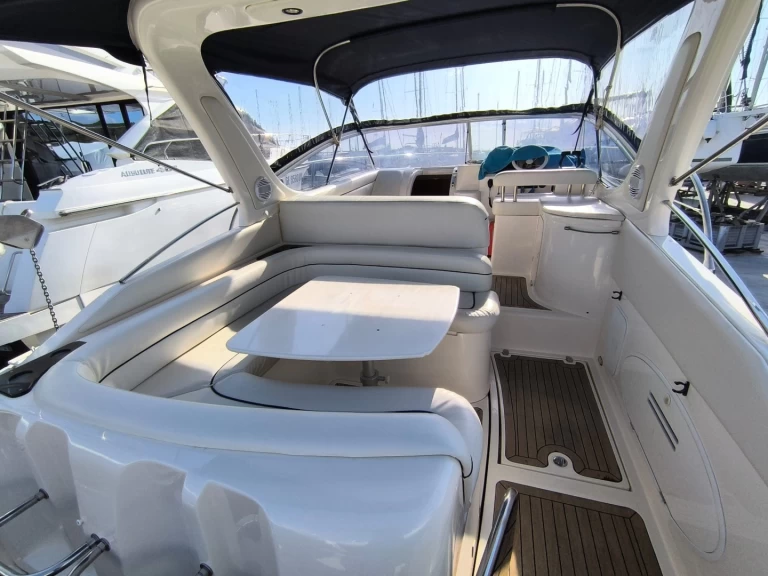 Hire a Mano Marine Mano Marine 28.50 Portoferraio