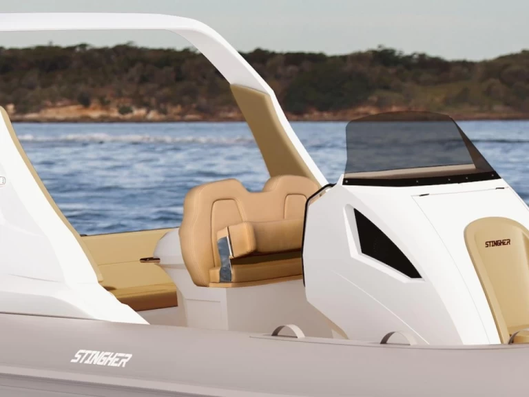 Hire RIB Italboats with a boat licence