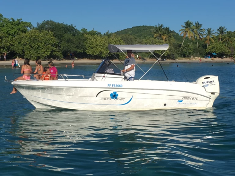 Hire a Pacific Craft Pacific Craft 670 Open Le Marin