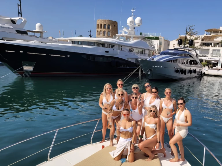 Charter a Princess v45 in Marbella on Samboat