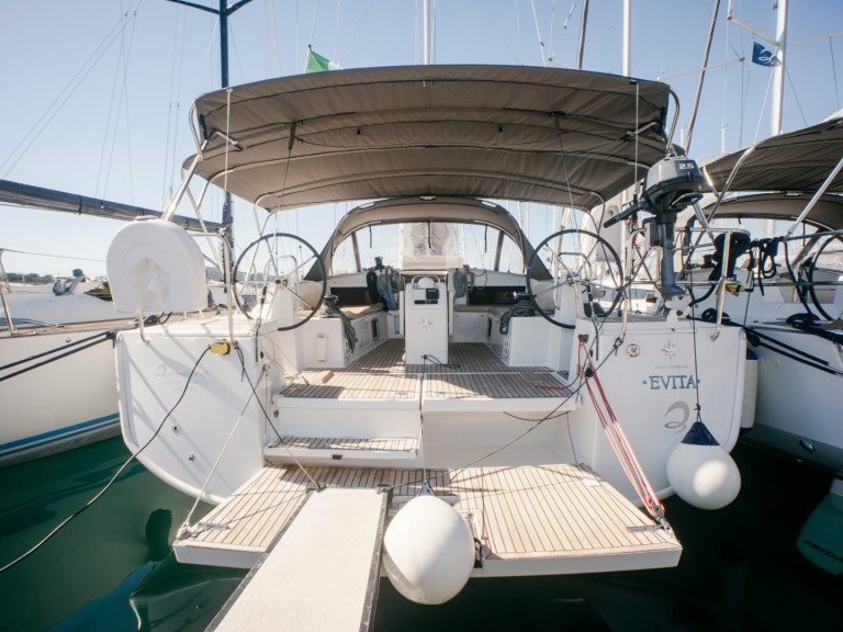 Charter a Jeanneau Sun Odyssey 490 in Olbia on Samboat