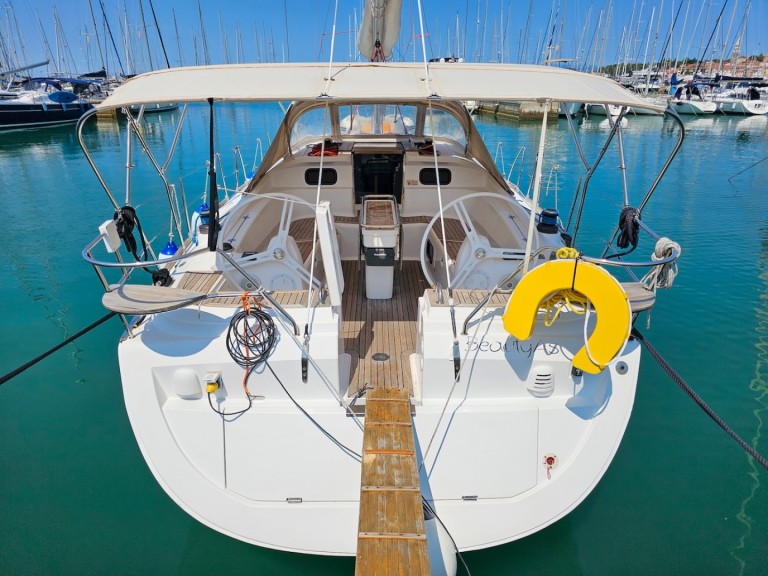 Yacht charter Izola - Elan Impression 444 on SamBoat