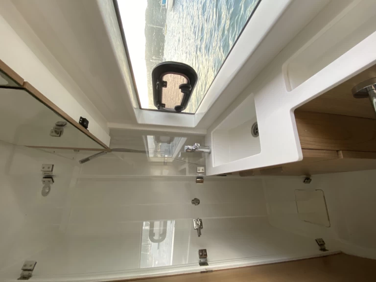 Hire a Bali Bali Catspace Voile Le Marin