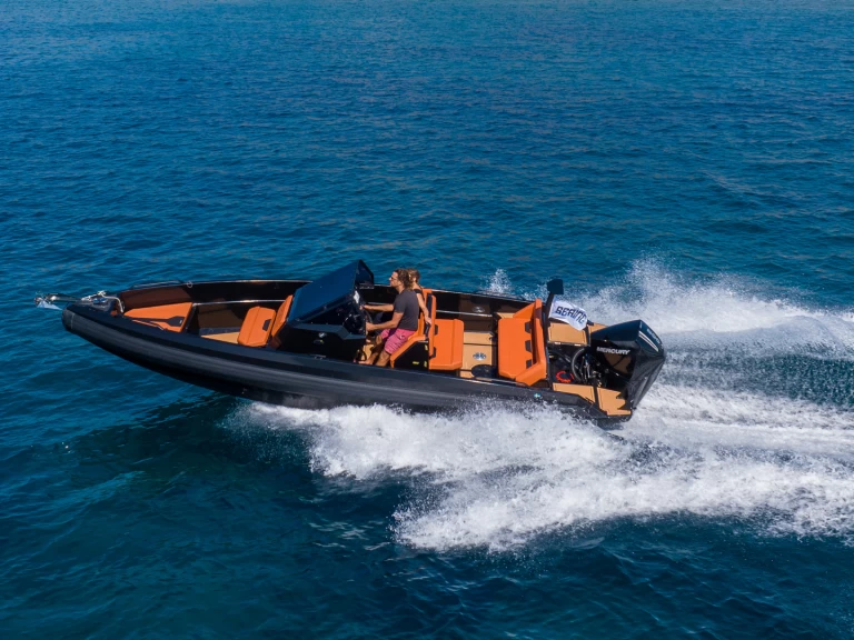 Motorboat hire in Porto Cheli -  Iron 707