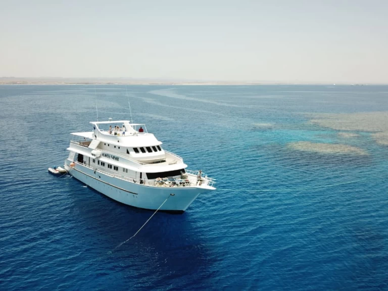 Luxury Yacht to hire Hurghada at the best price