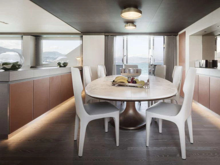 Luxury Yacht hire in Athens - San Lorenzo FATSA