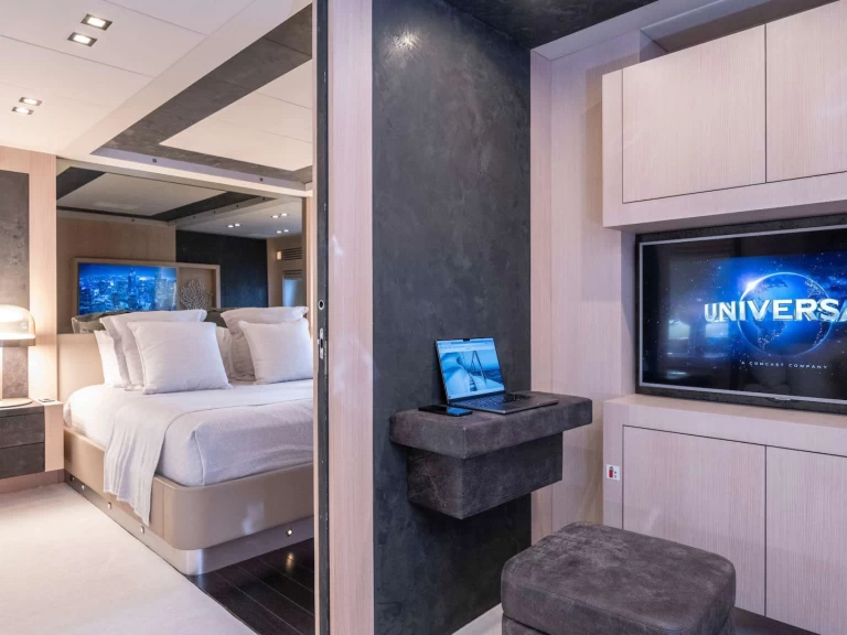 Hire a Mangusta TOTAL Nassau