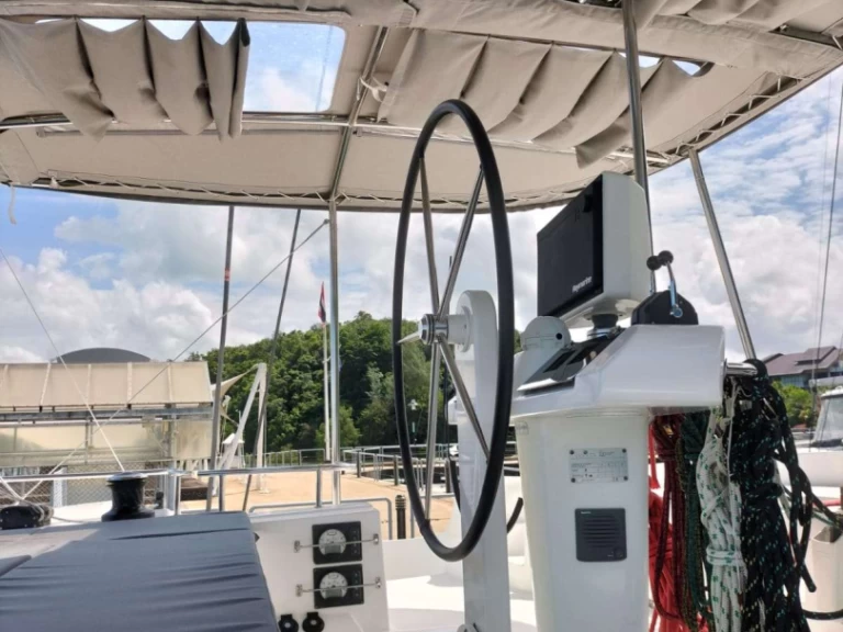 Yacht charter Phuket (City) - Lagoon Eclipse on SamBoat